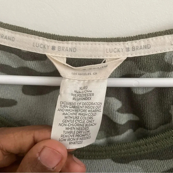 Lucky Brand Women’s  T-Shirt Camouflage Pull Over Short Sleeve Basic Green L - Picture 5 of 5